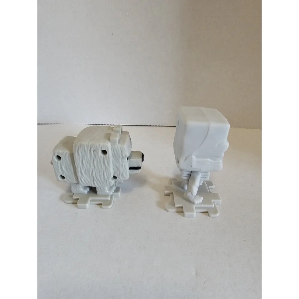 Minecraft Skeleton & Wolf Figure Lot‎ White Mini Figures Mojang 3